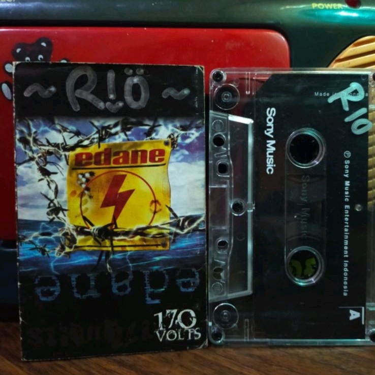 Kaset pita Edane 170 volts