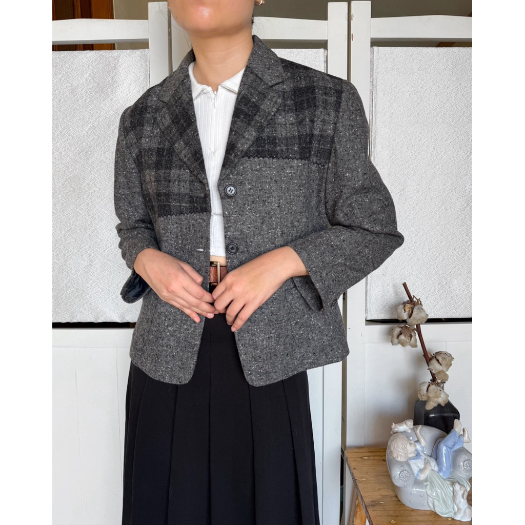 Avec Grey Blazer