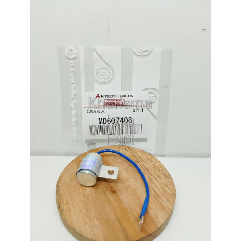 Condensor Kondensor L300 UF 0,27 MD607406 Original 1Pc