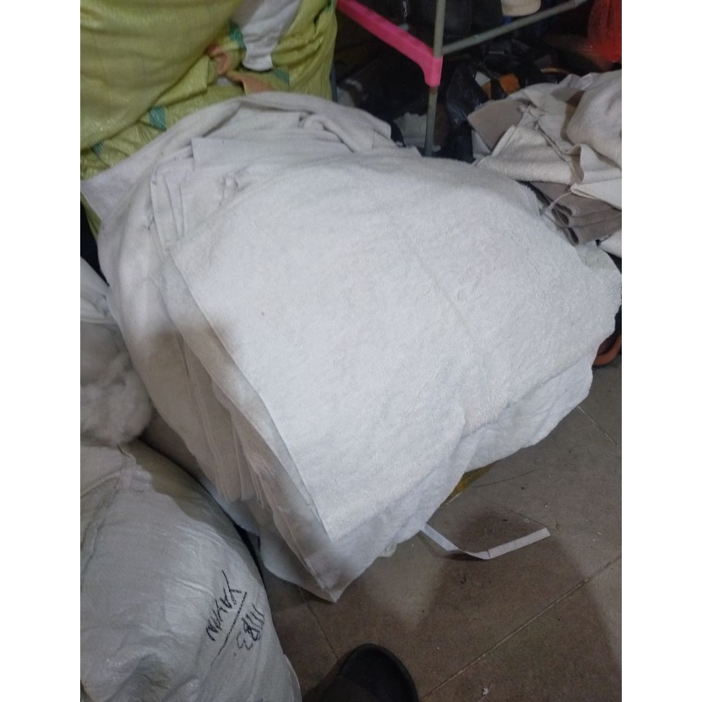 keset handuk bekas hotel Surabaya