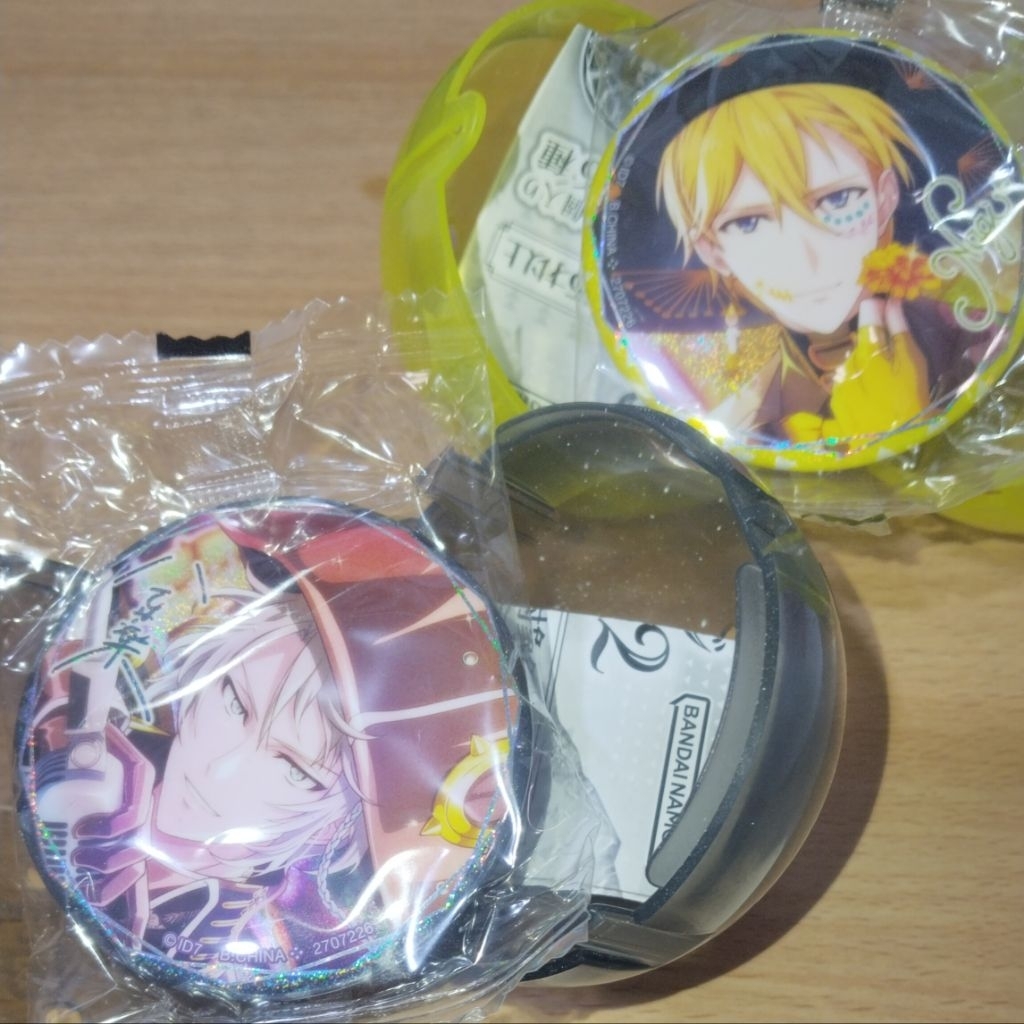 [READY STOCK] IDOLISH7 TRIGGER BADGE NAGI ROKUYA GAKU YAOTOME