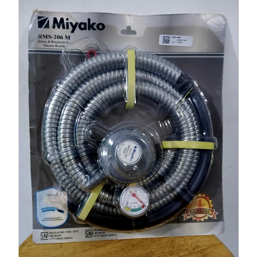 Regulator dan Selang Gas merk Miyako
