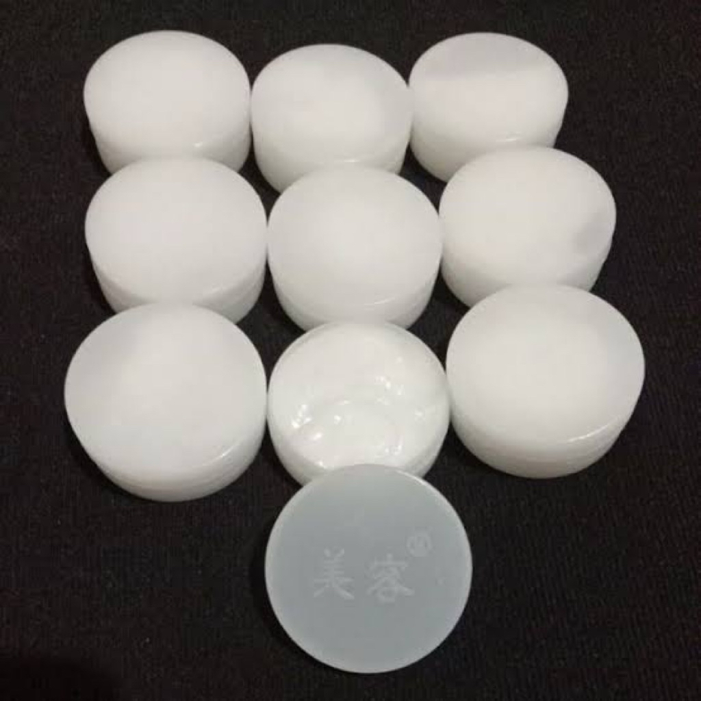 Bibit Pemutih CINA CREAM untuk campuran Handbody ( Ada logo cina ditutupnya )