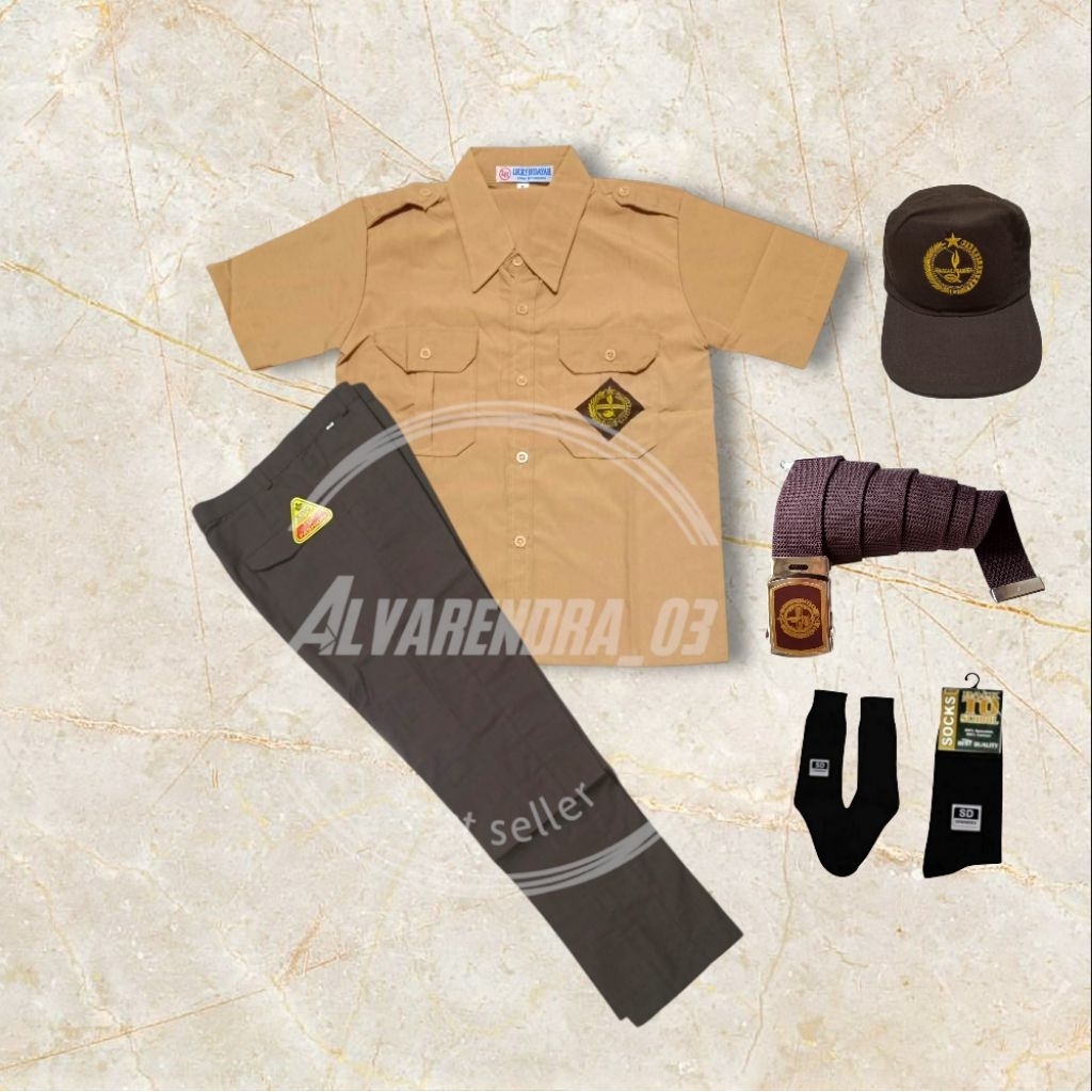 Setelan Seragam Pramuka SMP Laki Laki Baju Lengan Pendek