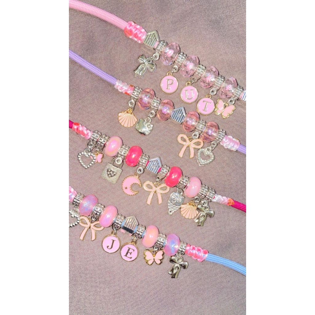 gelang paracord full charm