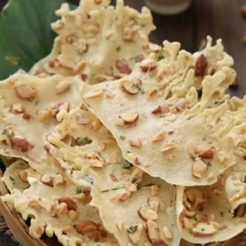 

Kerupuk Peyek Kacang | Peyek Kacang Toples