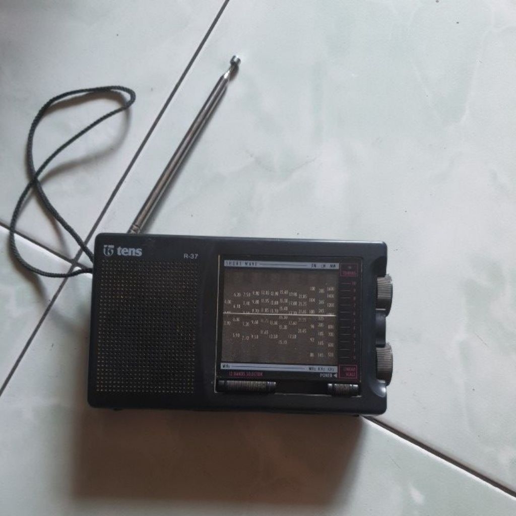 RADIO TENS R37 12BANDS FM/MW/LW/SW 1-9
