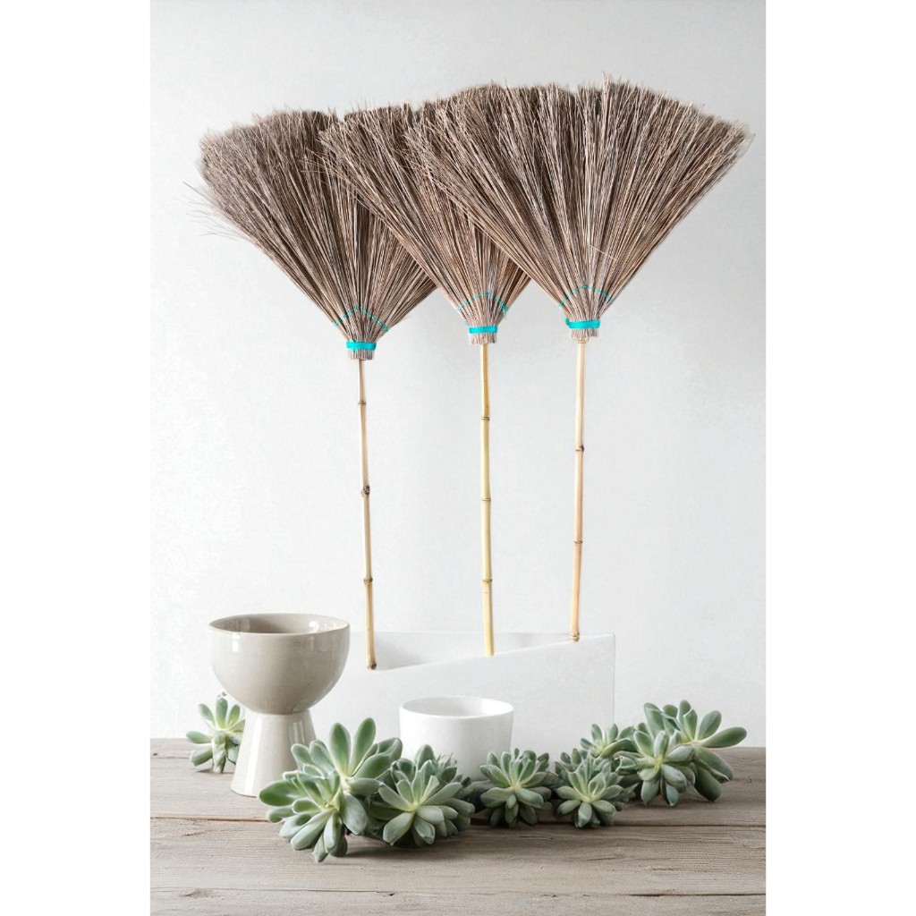 Sapu Paving lidi kelapa coklat  Sapu lidi halaman tangkai  sapu lidi tangkai