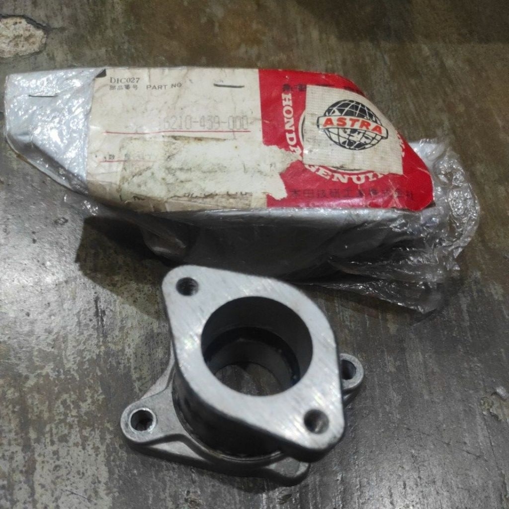 Manipol GL 100 insulator Honda GL 100 original AHM NOS 16210-439-000
