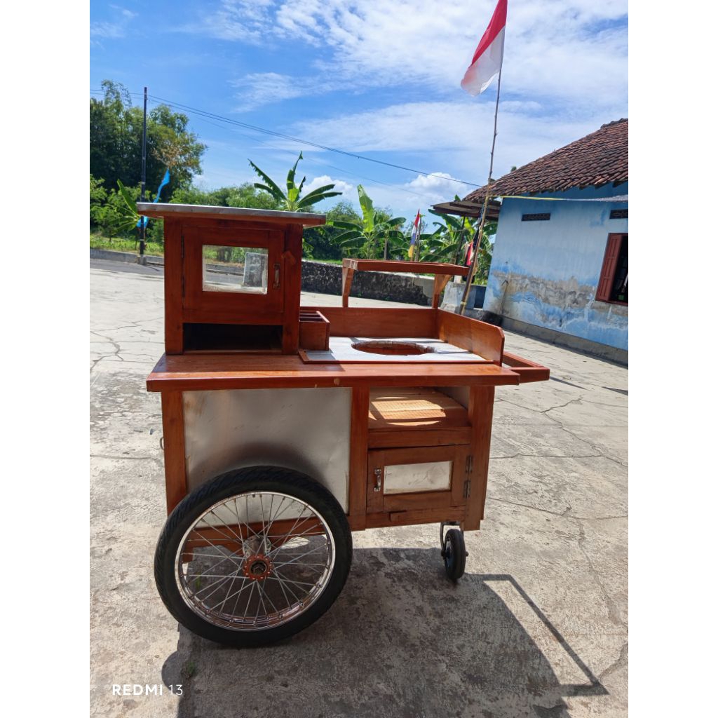 gerobak dorong / sempol ayam / cireng isi / cilor / cilok