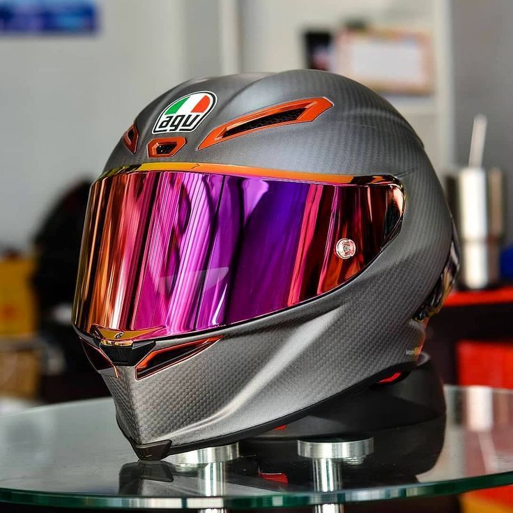 Helm Full Face AGV Pista GP RR Carbon – Visor Iridium