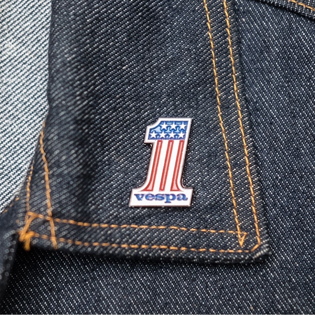 Enamel Pin Vespa Satu Logo