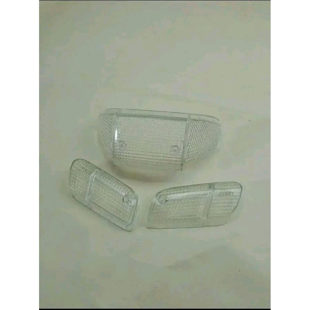 Mika bening tutup lampu belakang sein Astrea grand