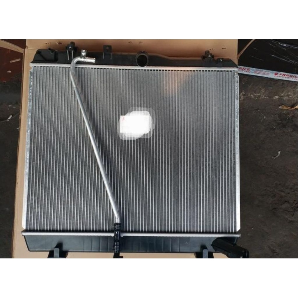 Radiator Hiace commuter Diesel Manual