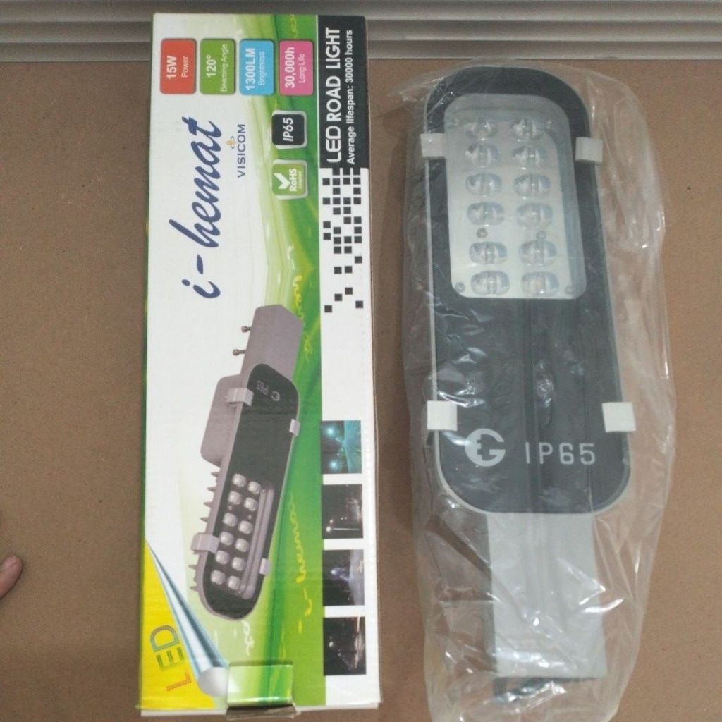 LAMPU JALAN IP 65 POWER 15 wt/ LED