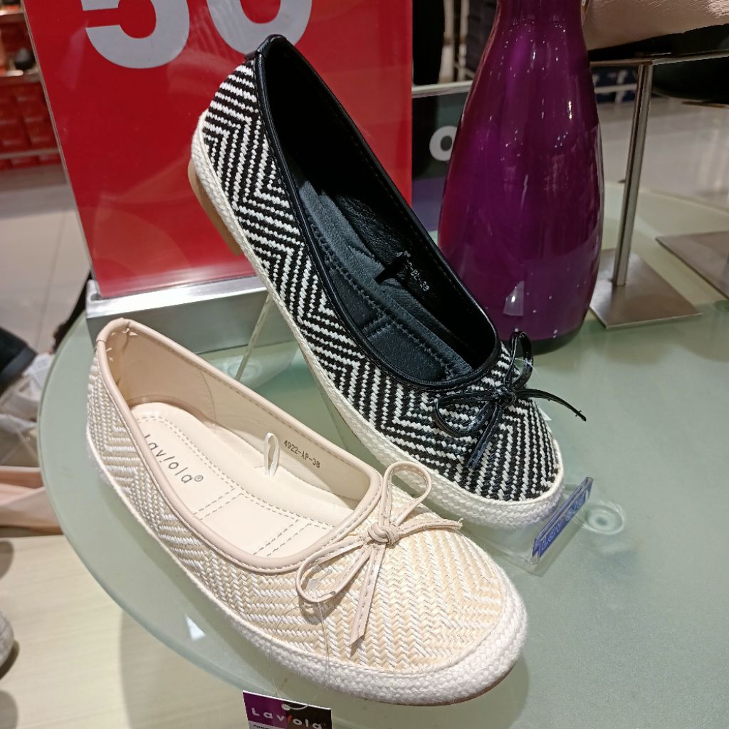 sepatu wanita flat LAVIOLA original matahari