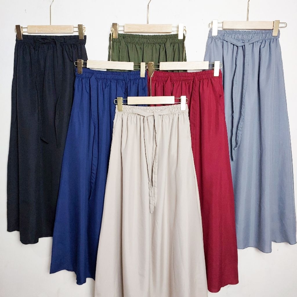 Rok Wanita Polos A-line Bahan Katun Polymicro Variasi Tali