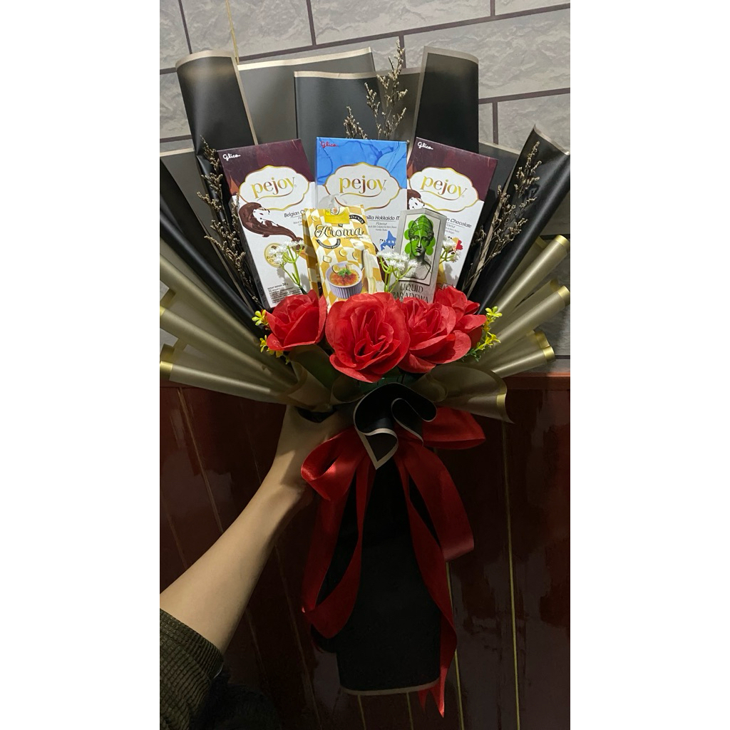 

Snack Bucket | Buket Makanan | Bouquet | Custom Bucket