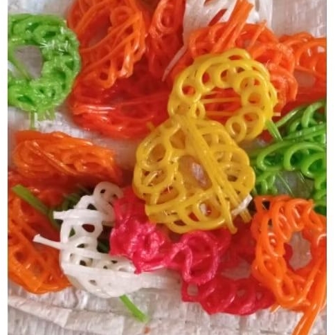 

krupuk Mentah rasa Bawang warna