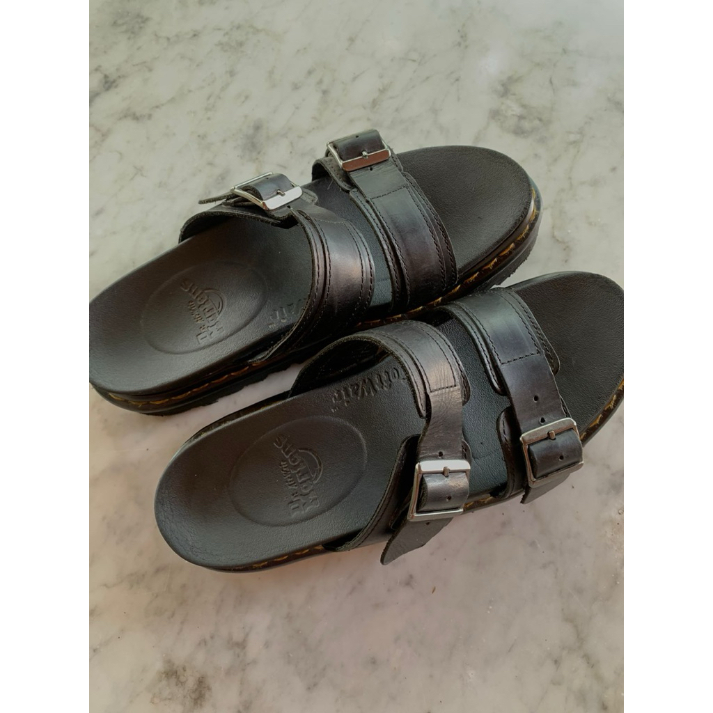 Sandal Dr. Martens Myles Black Brando