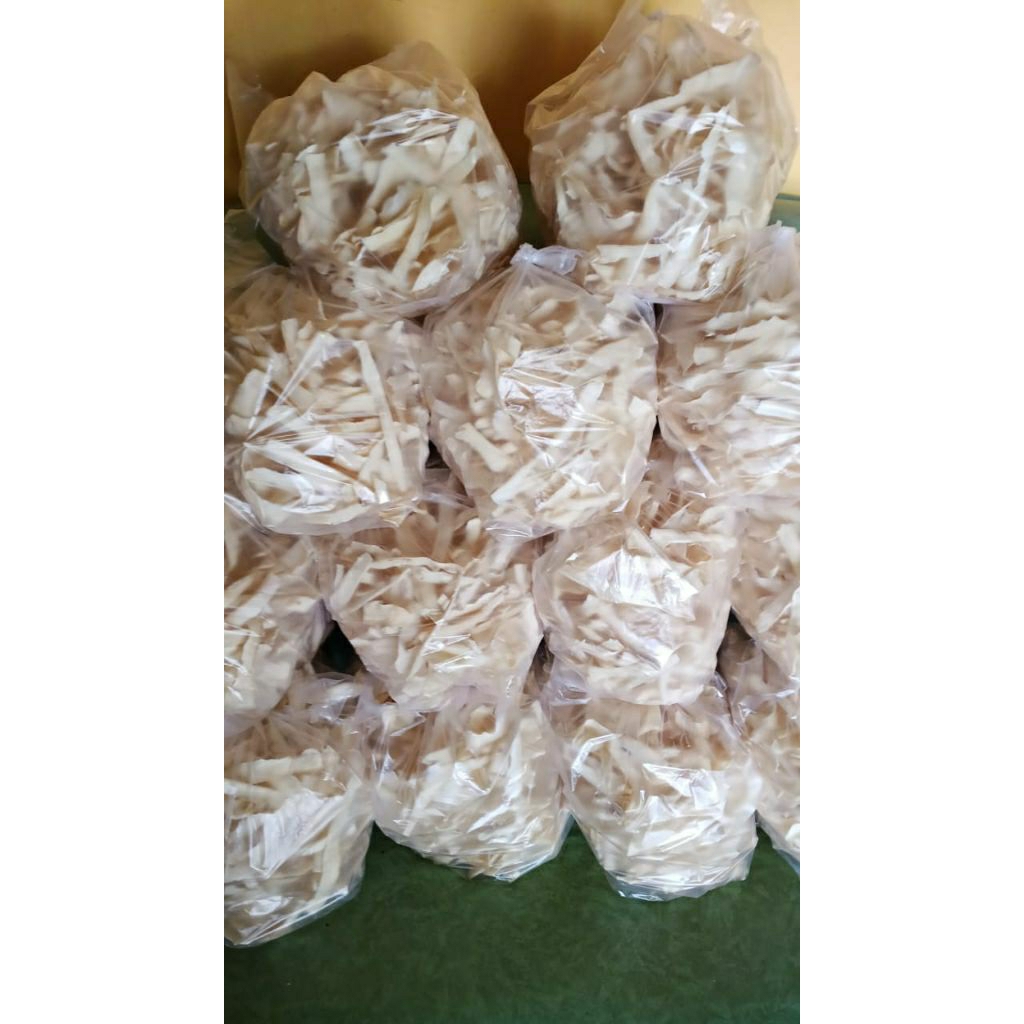 

1kg Loncis Mentah Manggleng Balung Kethek Balung Kuwuk Singkong Kering