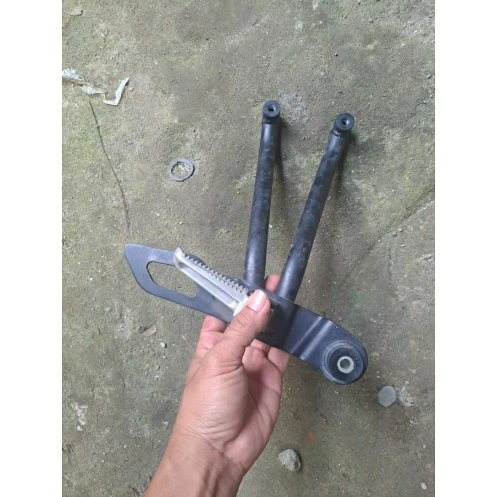 postep step injakan kaki kanan yamaha R15 R 15 v2 original