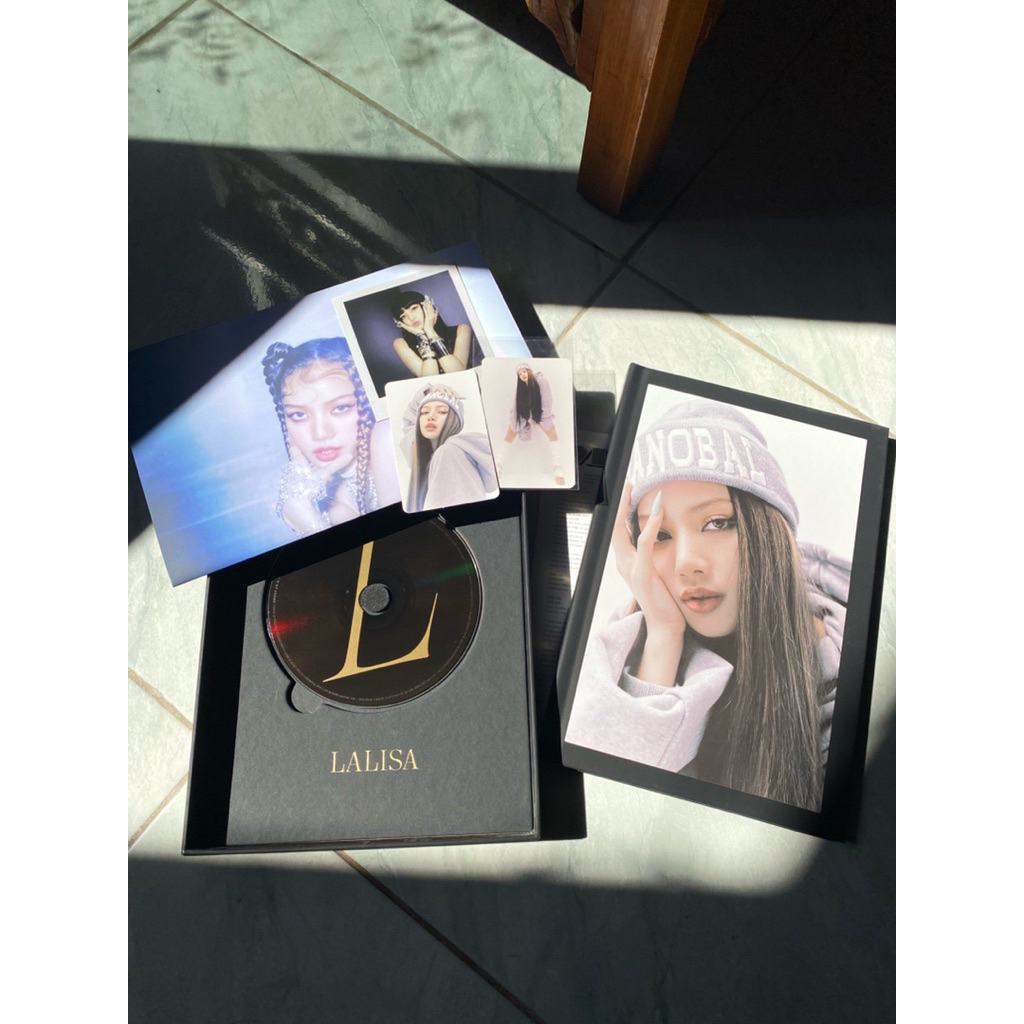 LISA 1st single album LALISA ( UNSEALED FULLSET + pc bene )