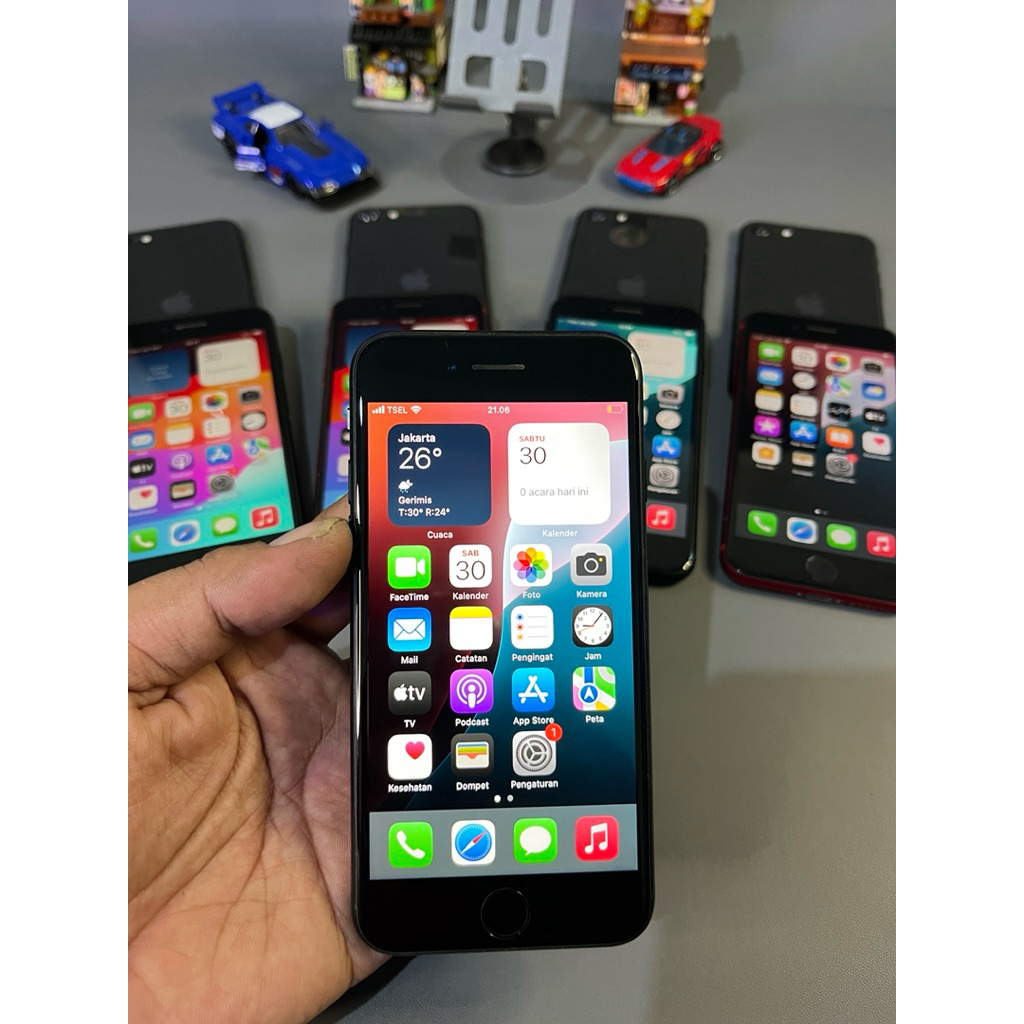 IP SE 2020 gen 2 / iPhone 8/ 8Plus  64/256GB Second Murah