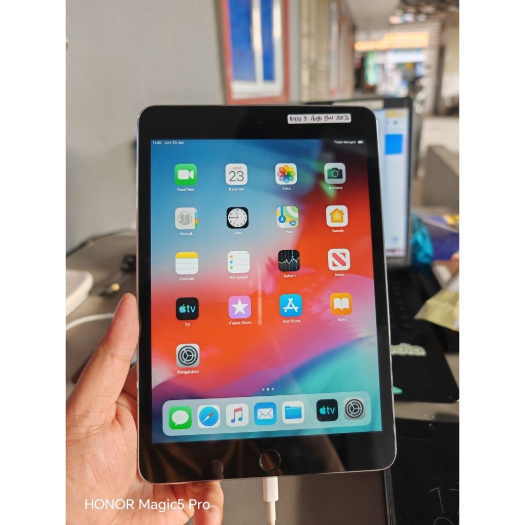 iPad mini 3 16gb bypass wifi only mulus normal ex inter Singapore