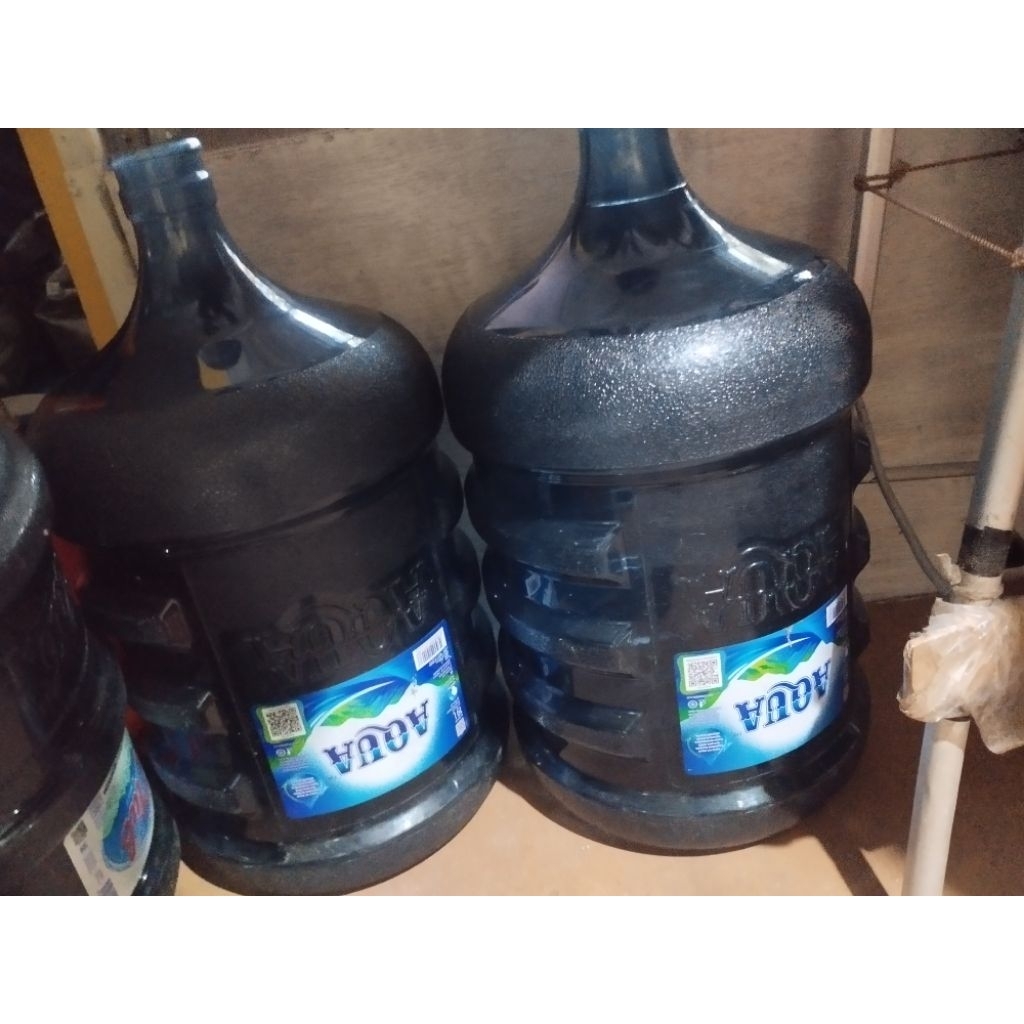 

Galon Kosong Air Mineral 19 Liter (cek deskripsi)