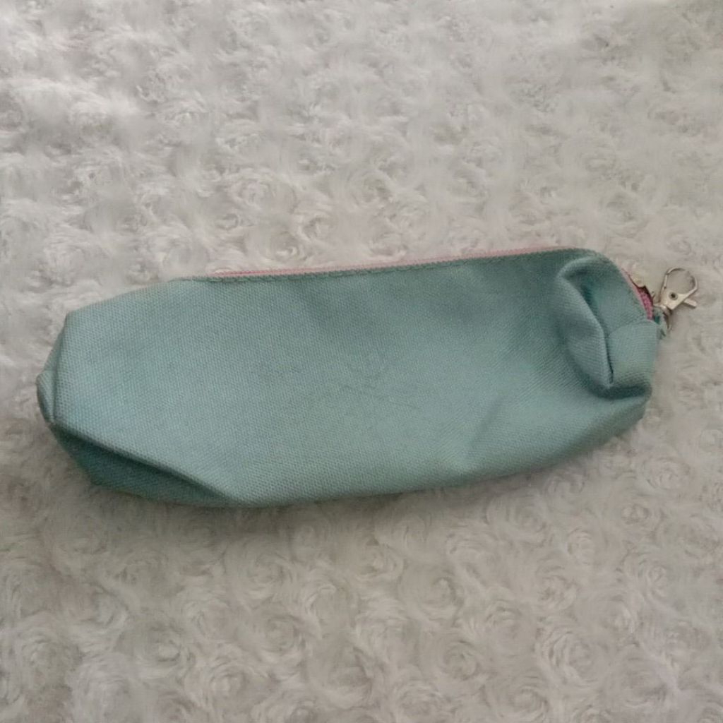 

PRELOVED TEMPAT PENSIL MINUS KEPALA RESLETING PATAH