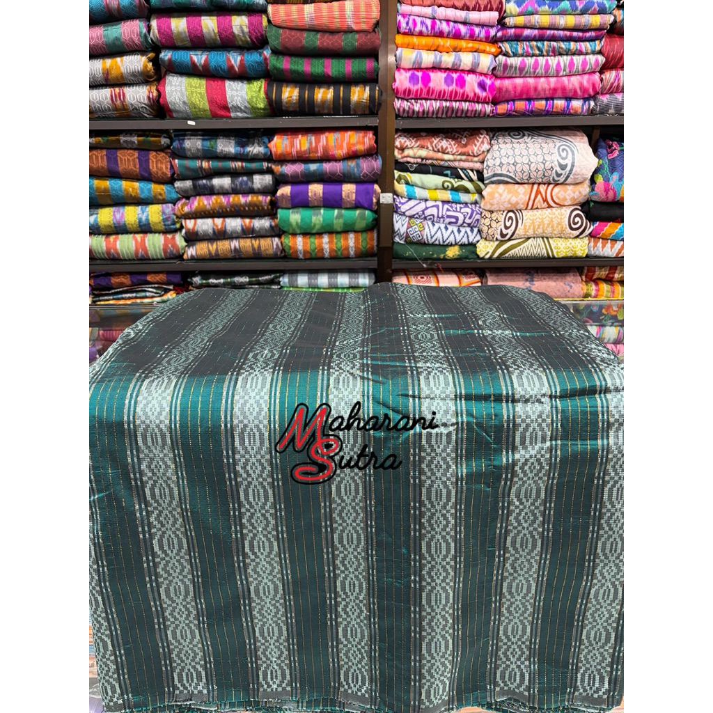 kain meteran tenun sengkang