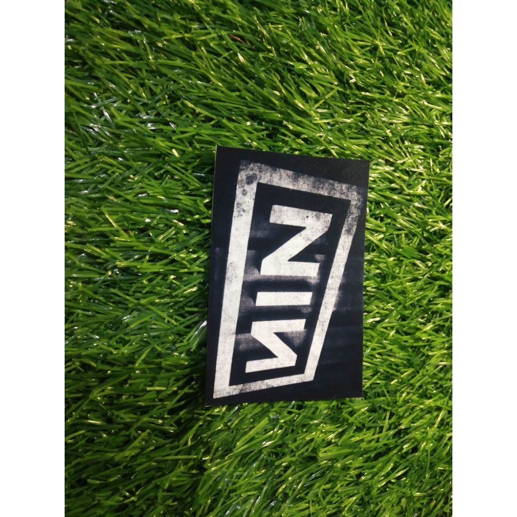 

stiker vinyl nin