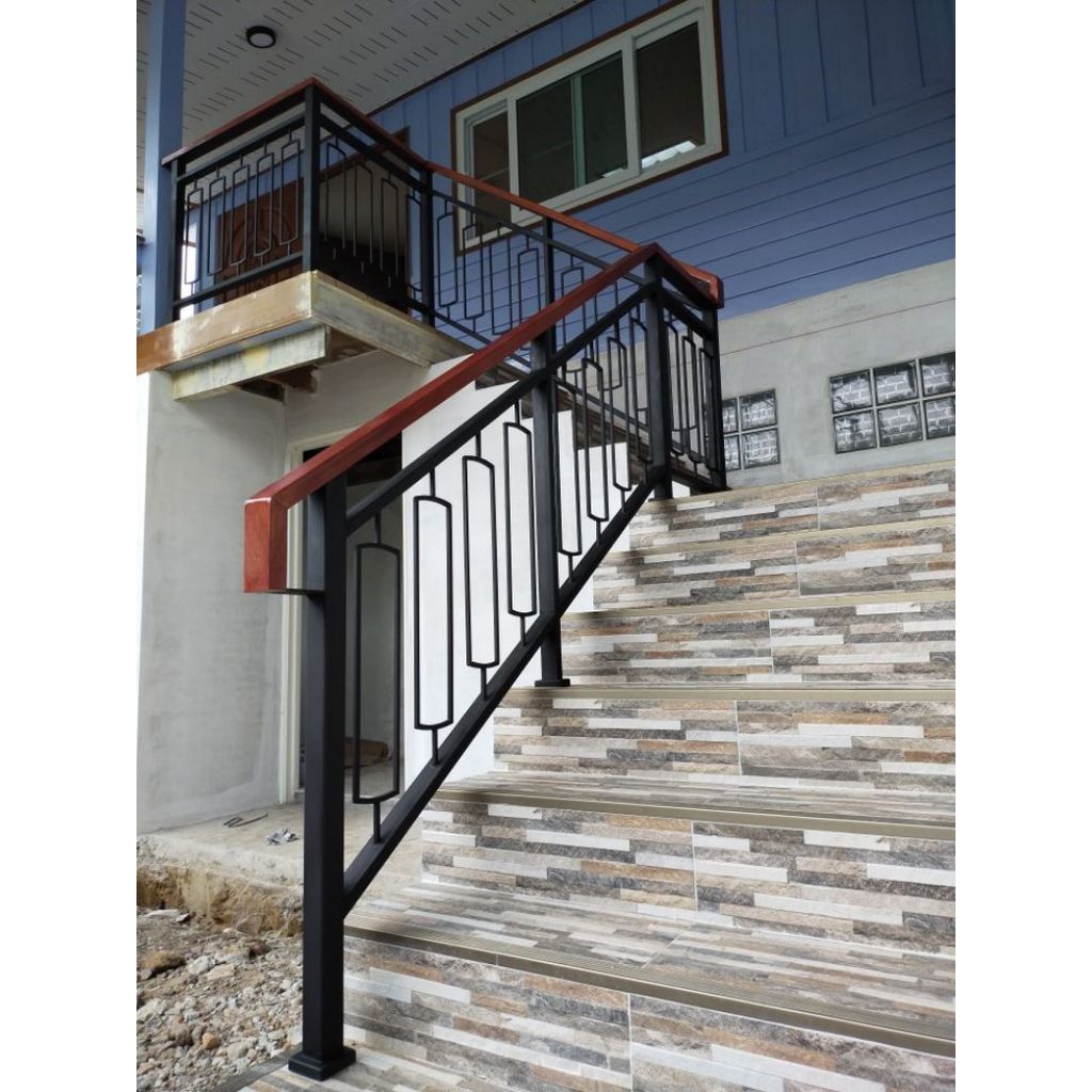 ralling tangga minimalis pegangan kayu