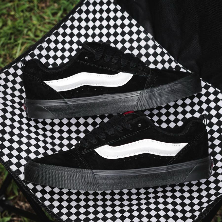KNU SKOOL PREMIUM TALI GEMUK HITAM POLOS UNISEX SEPATU SKENA OOTD TRANDY FULL BLACK PRIA WANITA