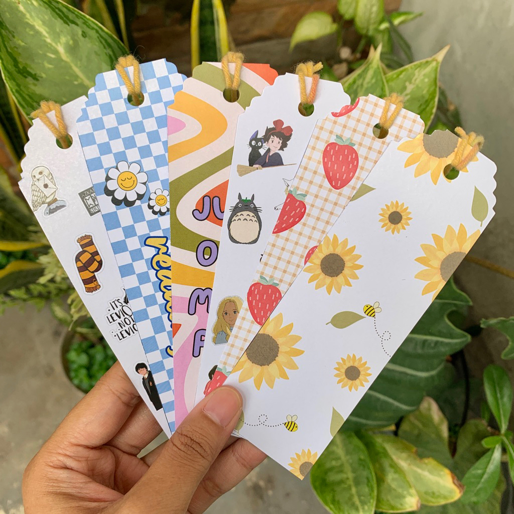 

Pembatas buku / Bookmark by meraki