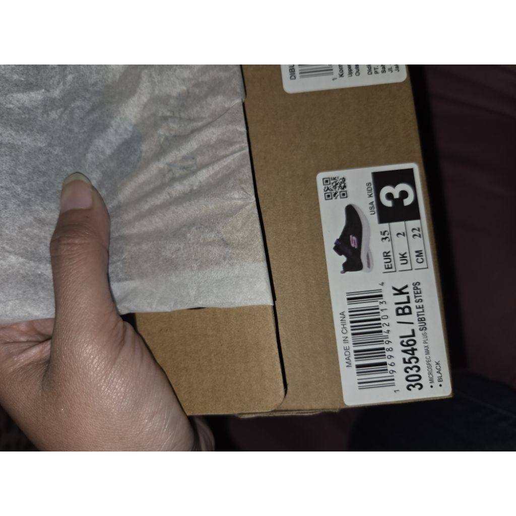 Sepatu Skechers Kids size 35