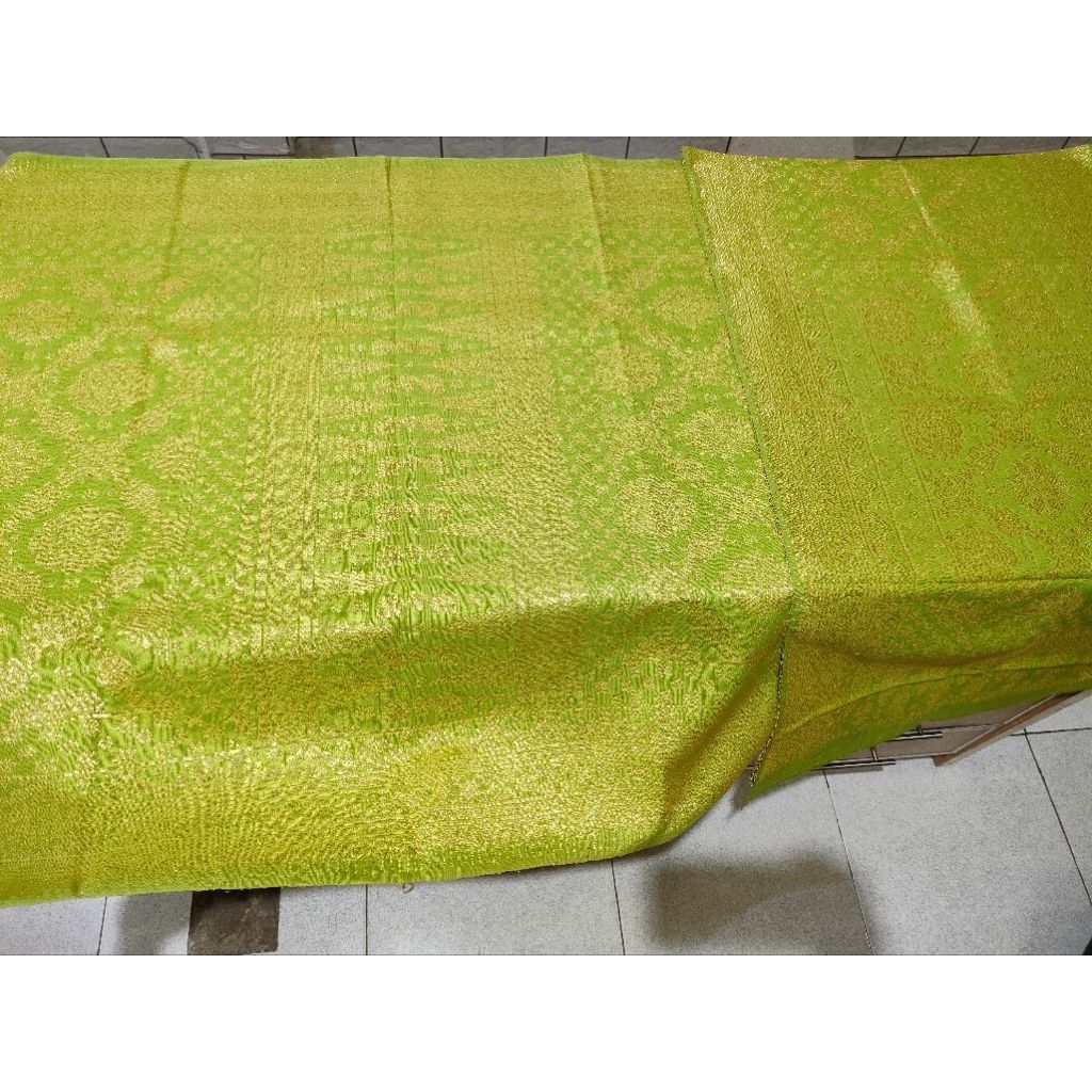Songket Palembang Asli Motif Lepus Warna Hijau Gold
