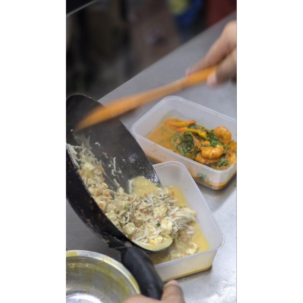 

LAUK AJA - TERI JOSS DENGAN TEMPE