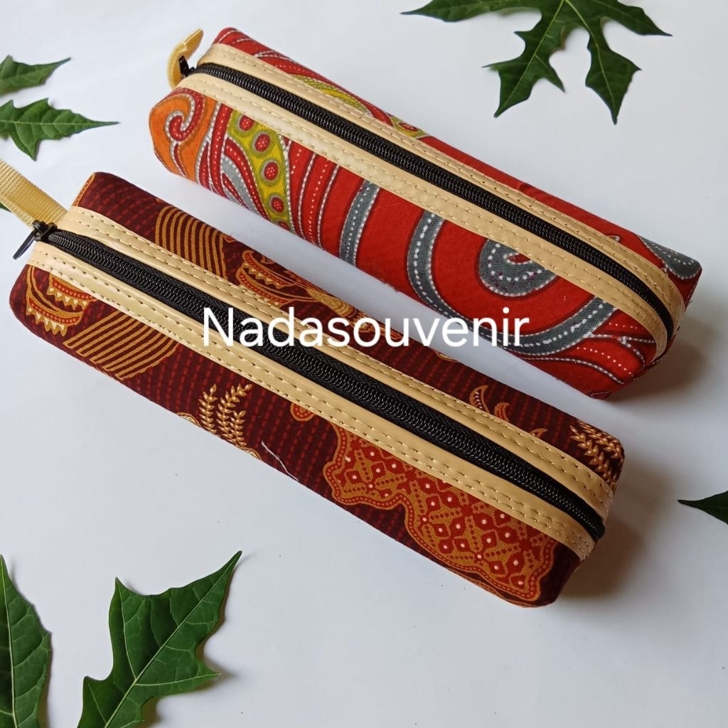 

PAKET HEMAT 100 pcs souvenir tempat pensil batik ukuran 19x7cm
