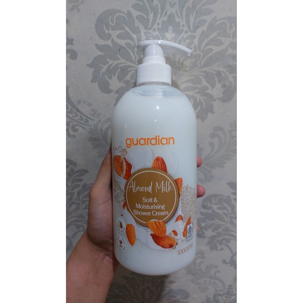 SALE  BODY WASH GUARDIAN ALMOND MILK 1000 ML