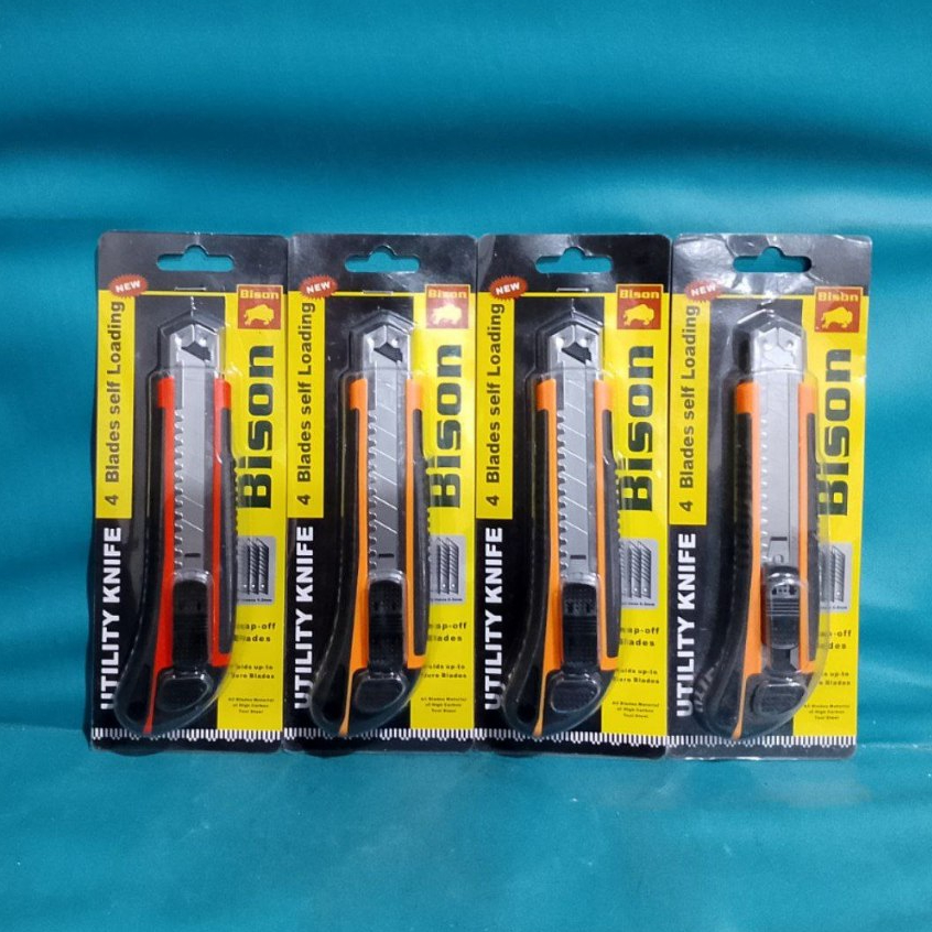 

Cutter Besar 4 Blades Merk Bison PER LUSIN