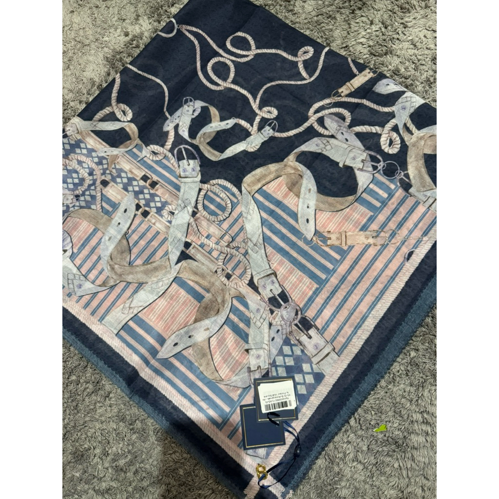 Buttonscarves Chain/Grandprix series