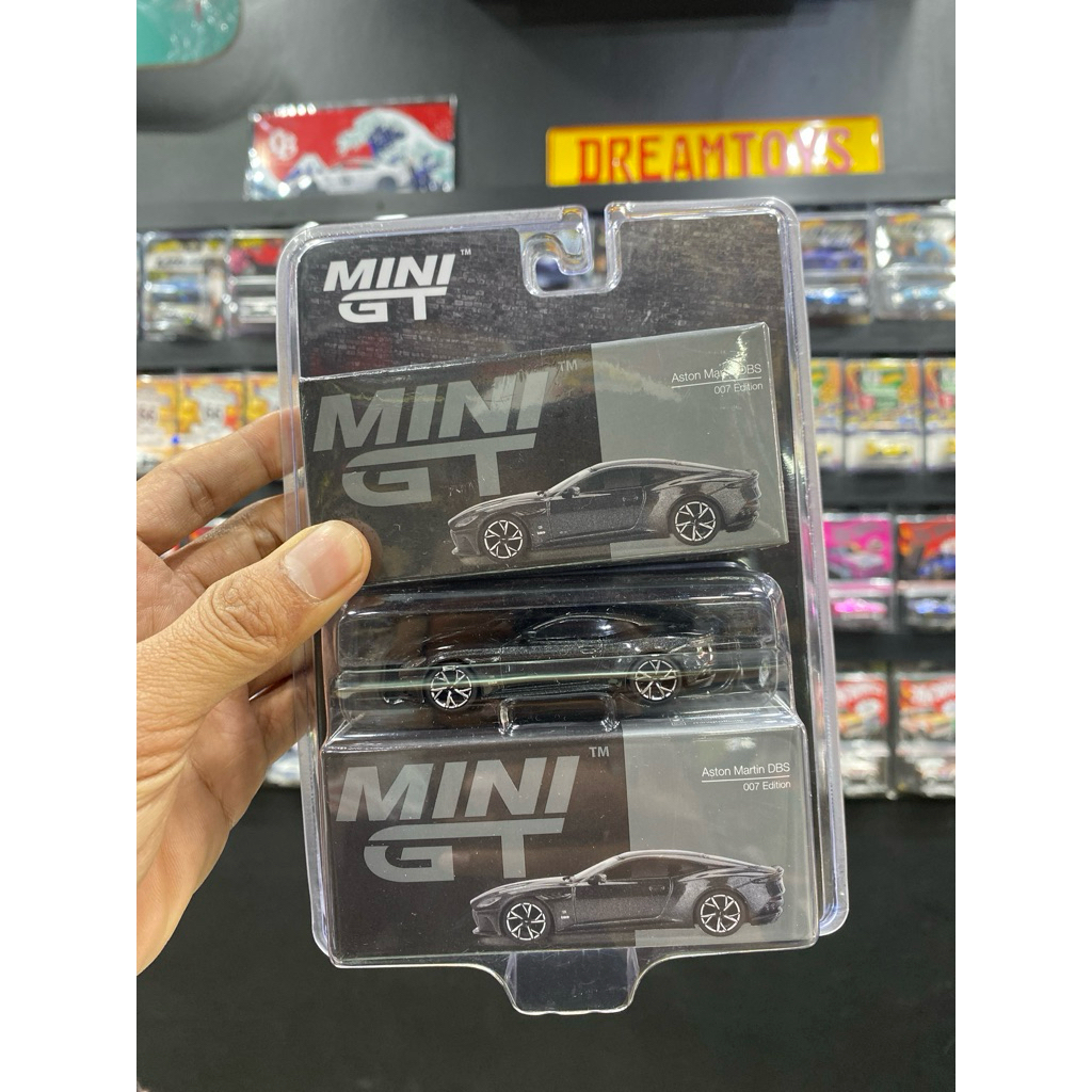 Mini GT Aston Martin DBS
