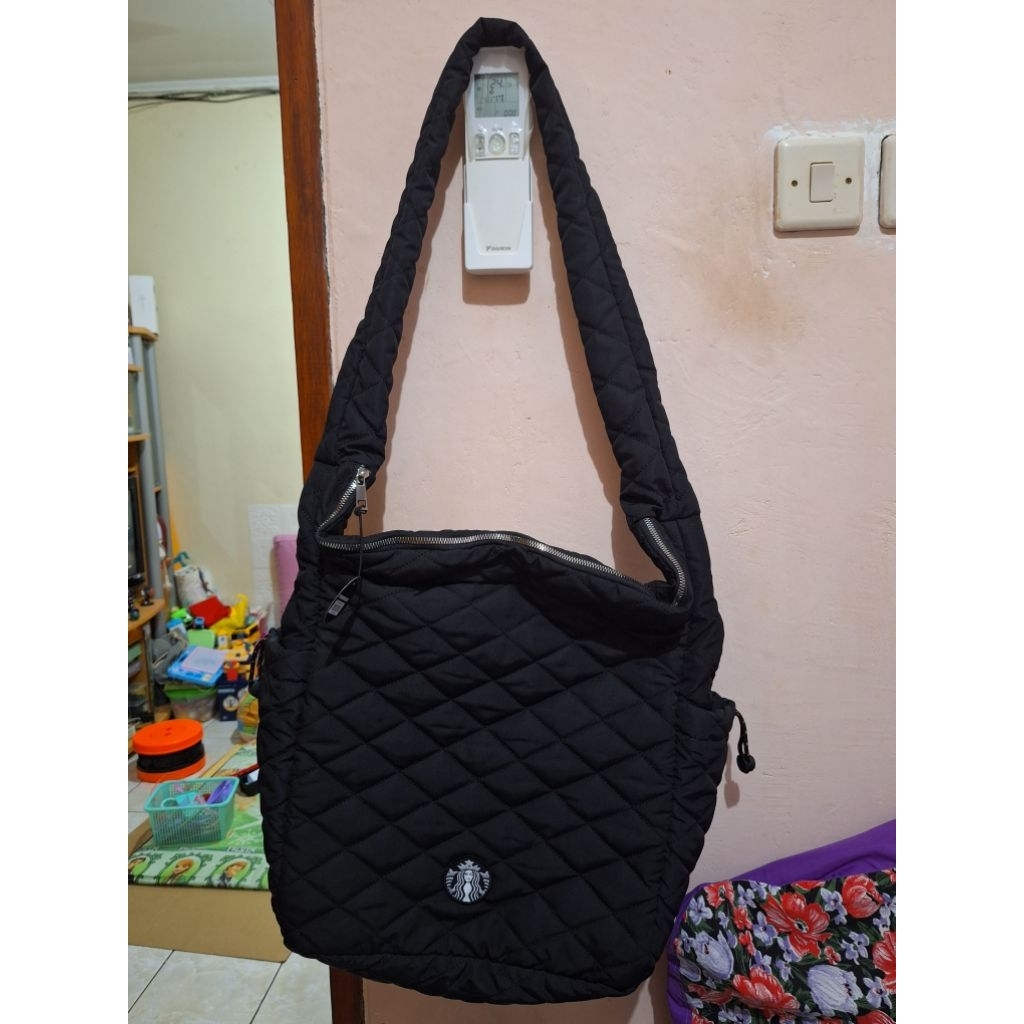 Preloved Tote Bag Starbucks Anniversary 22nd Black (Tas Selempang unisex)