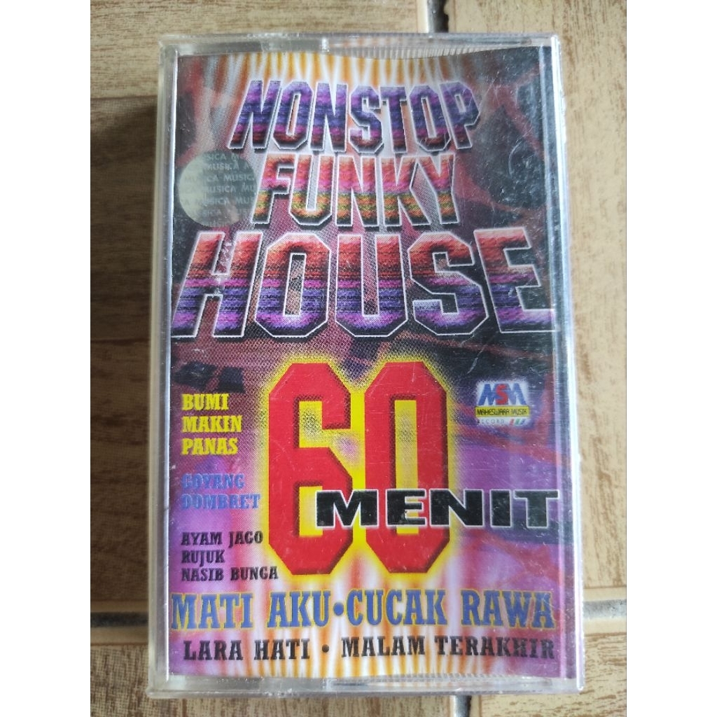 kaset pita nonstop funky house 60 menit