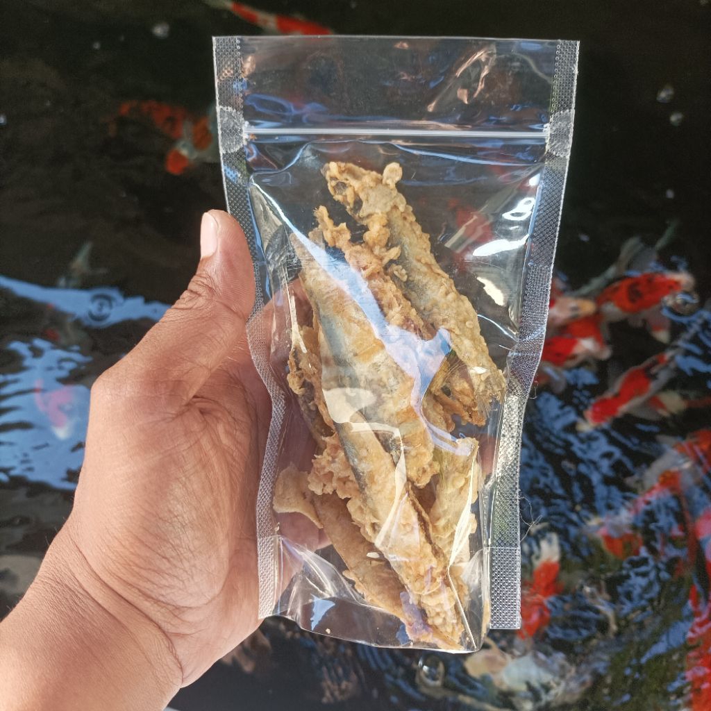 

Camilan Ikan Asin Krispy