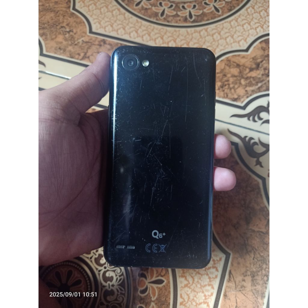 LG Q6+ Ram 4/64GB [Lumayan Mulus]