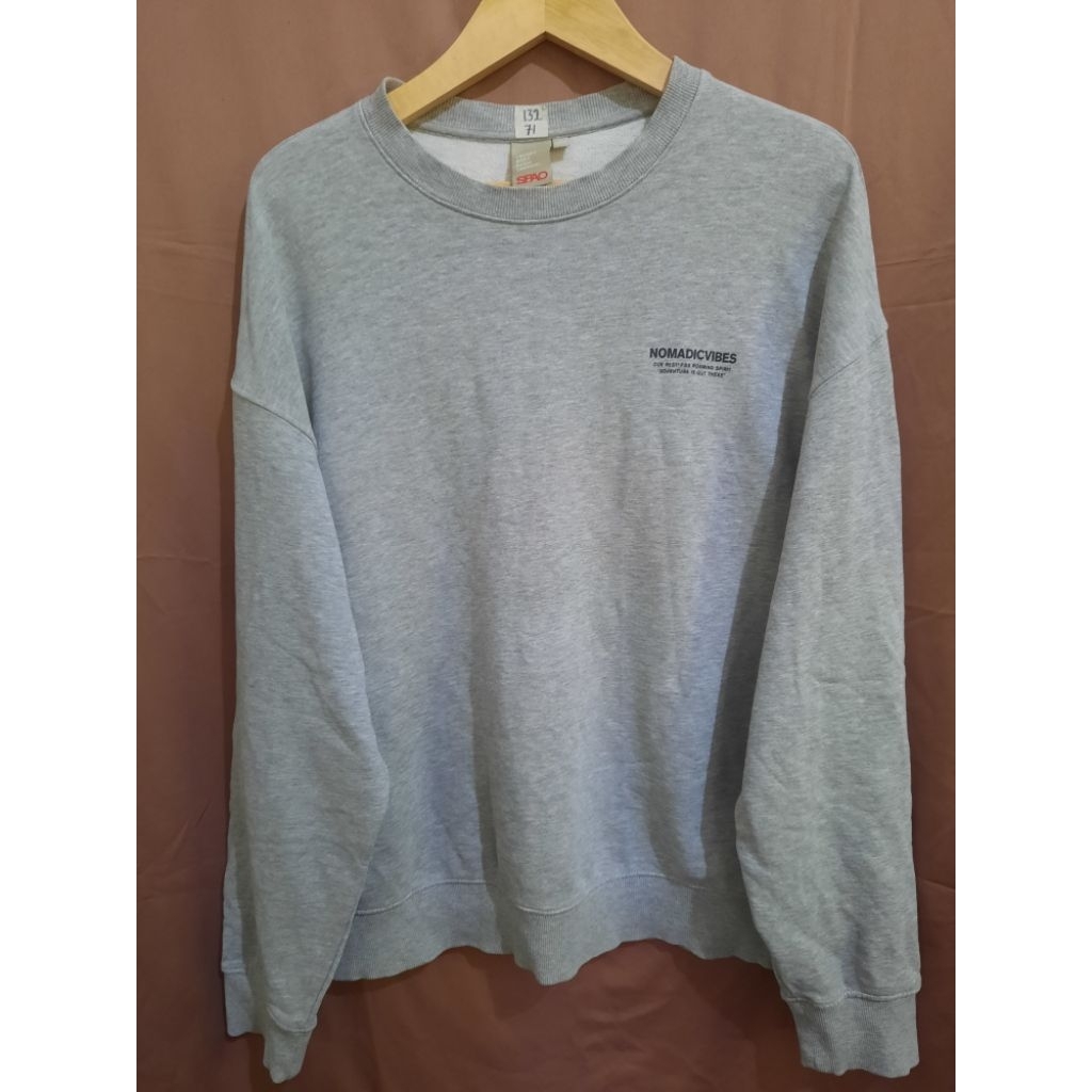 Crewneck Abu Lengan Panjang Brand SPAO