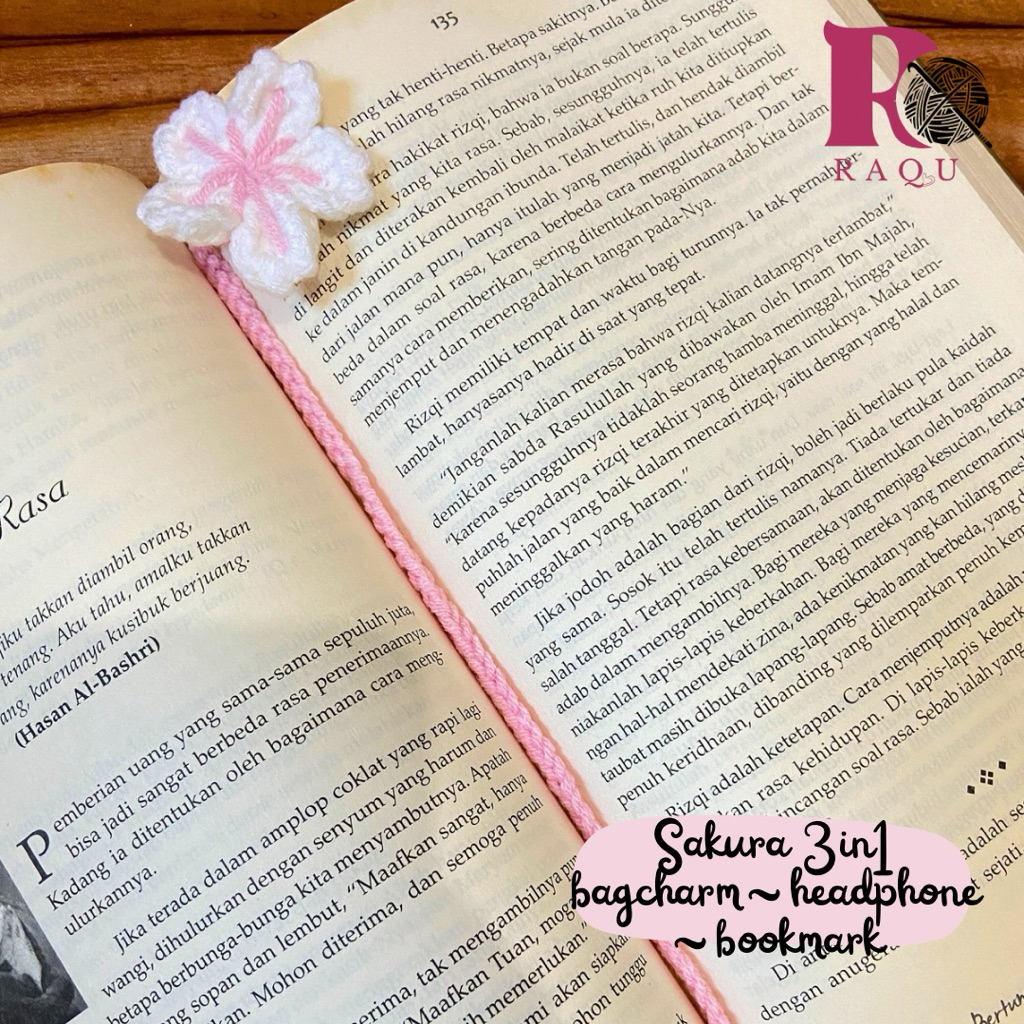 

Sakura Rajut 3in1 | Gantungan Tas - Pembatas Buku - Headphone Strap | Sakura Crochet Bookmark Bag Charm